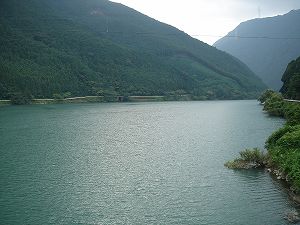 �Y��Ȑ�̗���